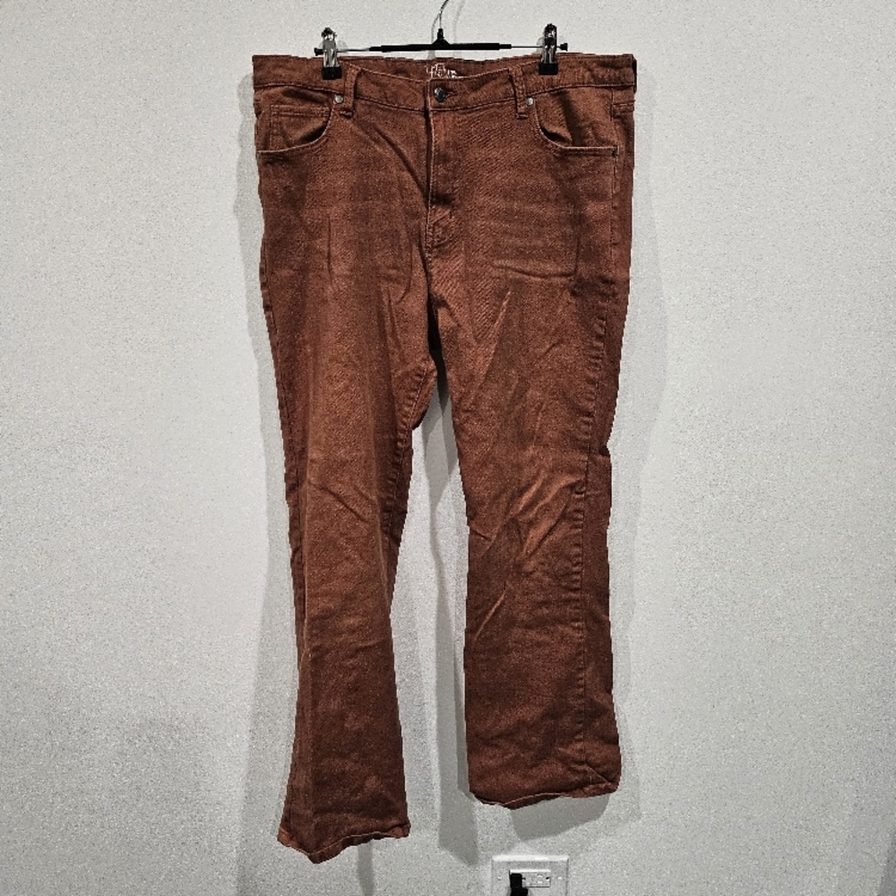 Women's Brown Jeans
